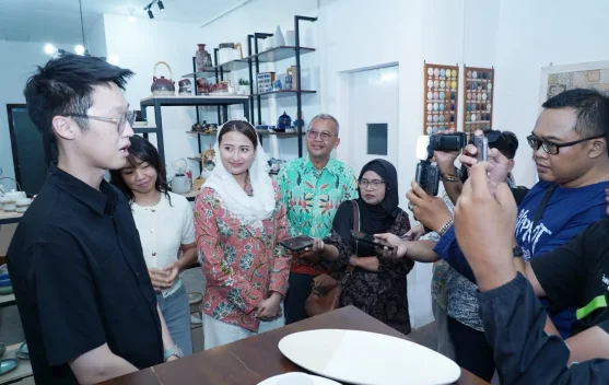 Lumosh Living produksi keramik ramah lingkungan di Probolinggo Jawa Timur