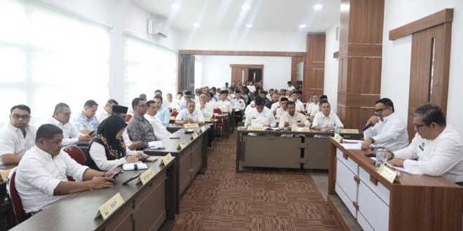 Rapat persiapan perubahan RKPA Aceh 2026 di Kantor Gubernur Aceh