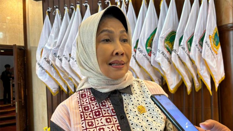 Peningkatan jalan Kepanjen-Pagak untuk konektivitas dan distribusi barang di Kabupaten Malang