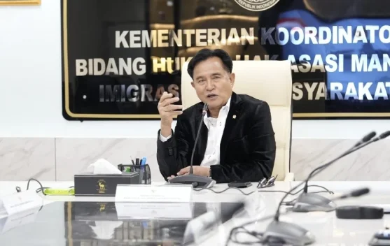 Yusril Ihza Mahendra menegaskan perannya sebagai narasumber buku