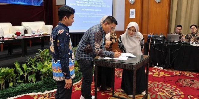 Delegasi IAKN Tarutung menghadiri forum nasional PPG di Jakarta
