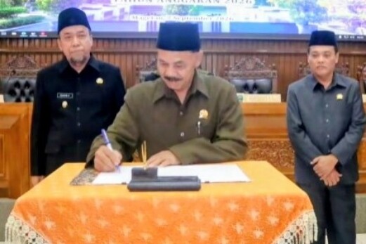 Rapat paripurna DPRD Kabupaten Magetan saat penandatanganan KUA-PPAS 2026