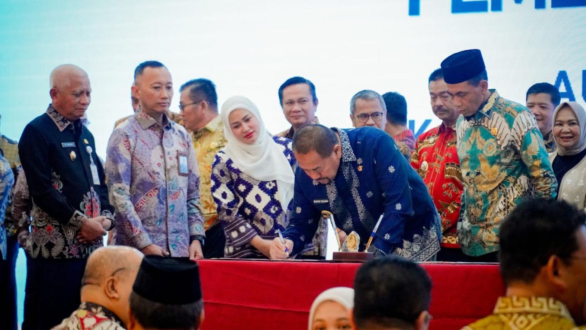 Bupati Batubara menghadiri rakor penguatan tata kelola di Aula Kantor Gubsu
