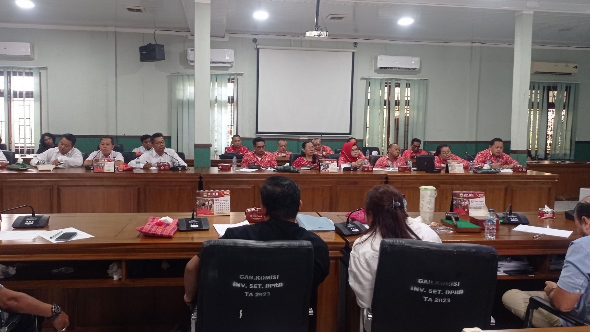 Rapat DPRD Pematangsiantar membahas pengaduan polusi dari PT SSU