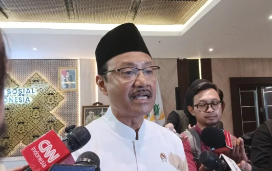 Menteri Sosial ajak warga koreksi data bansos dan pemutakhiran DTSEN di kantor Kemensos