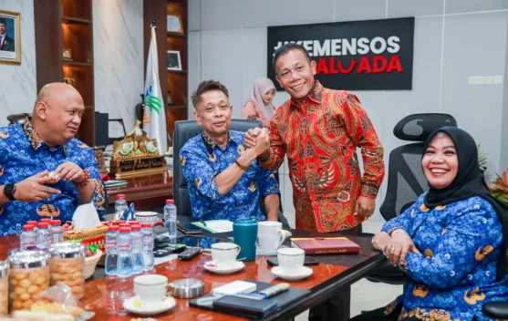 Ilustrasi penyaluran bantuan kemanusiaan dan koordinasi pemerintah di Tapanuli Tengah