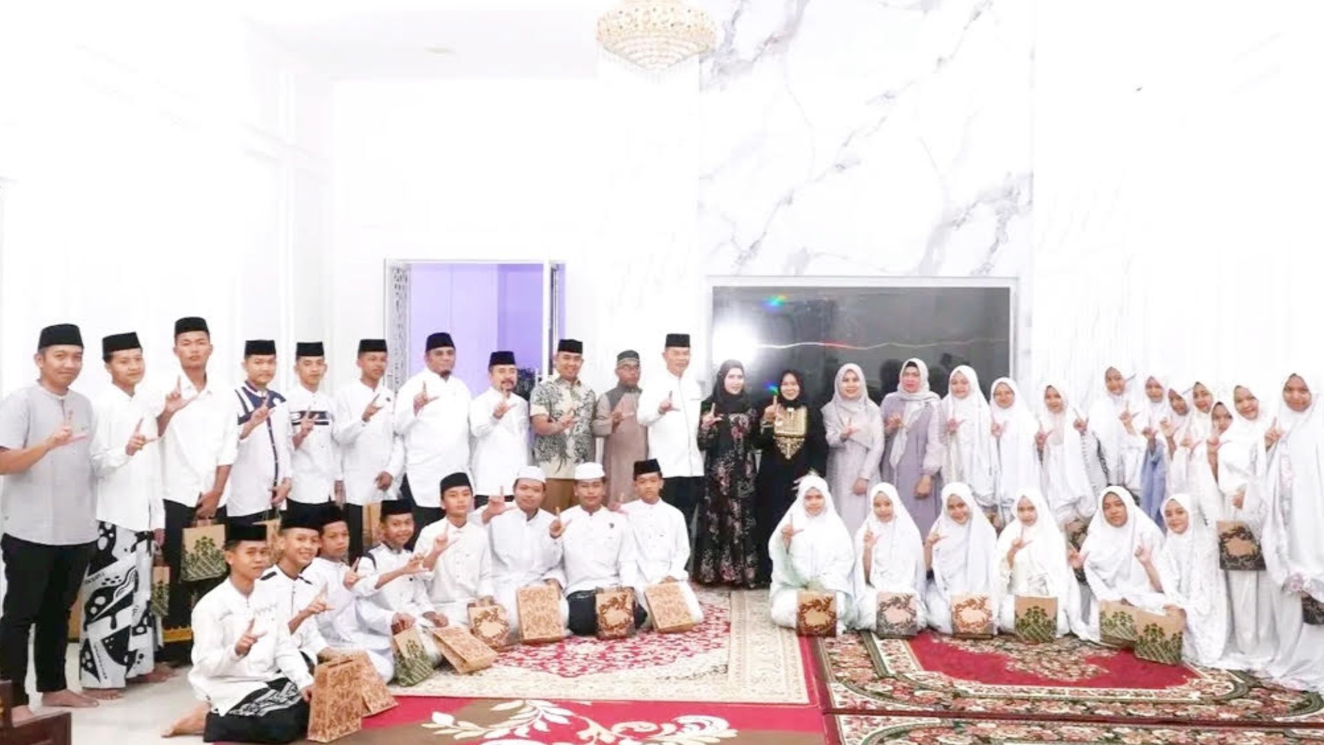 Plt Bupati Langkat menutup pengajian santri Pondok Pesantren Ulumul Qur’an
