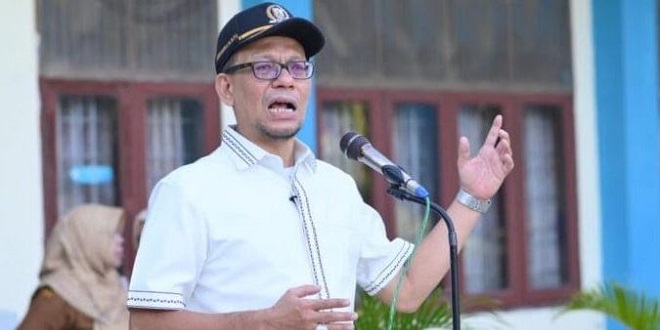 Wakil Ketua DPRK Banda Aceh Dr. Musriadi Aswad menyampaikan pandangan tentang pendidikan Aceh