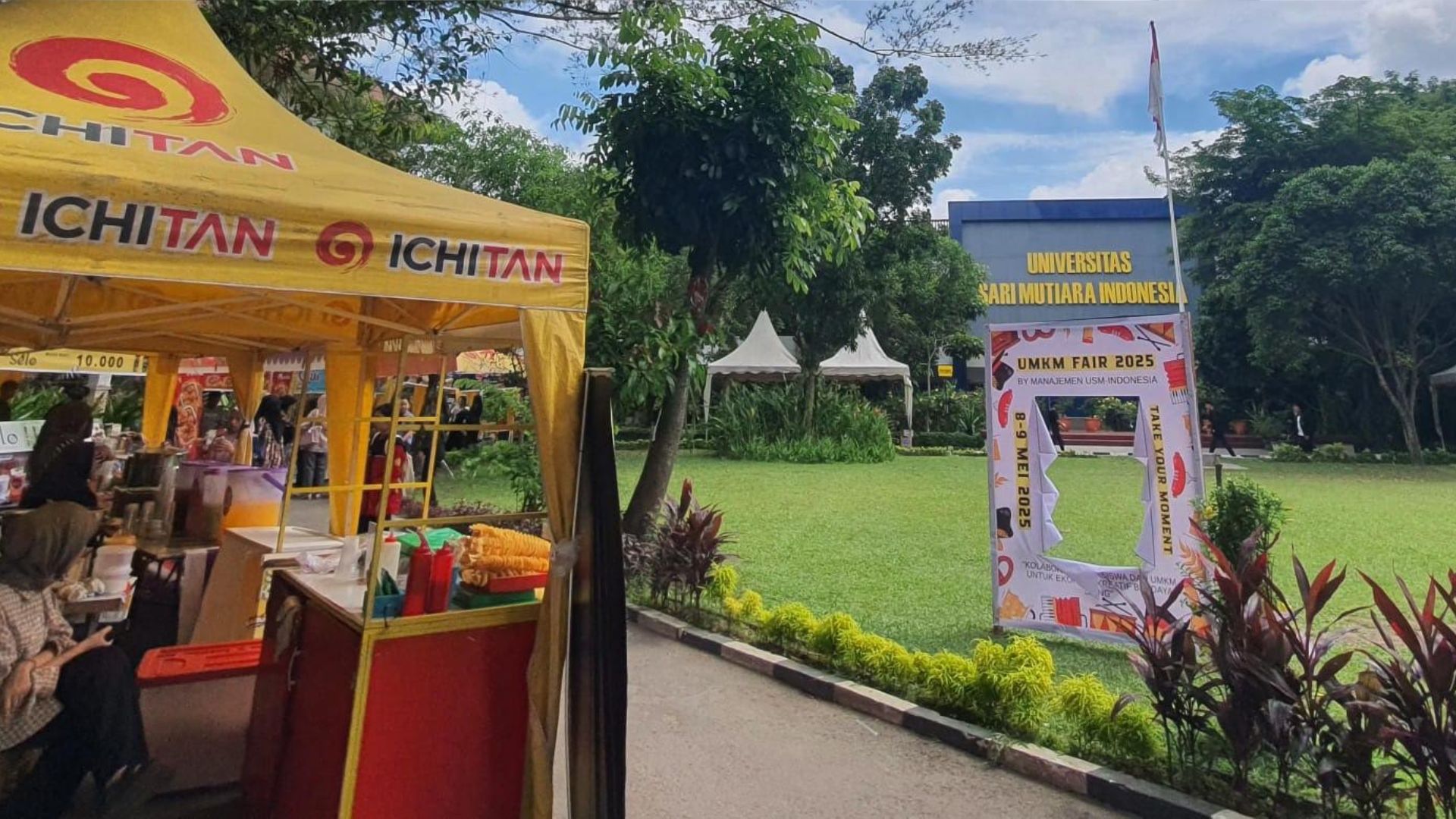 Ilustrasi kelas Magister Manajemen Universitas Sari Mutiara Indonesia di Medan