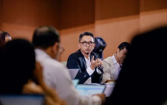 Pembahasan pemutakhiran DTSEN dan penentuan desil di Politeknik Statistika STIS Jakarta