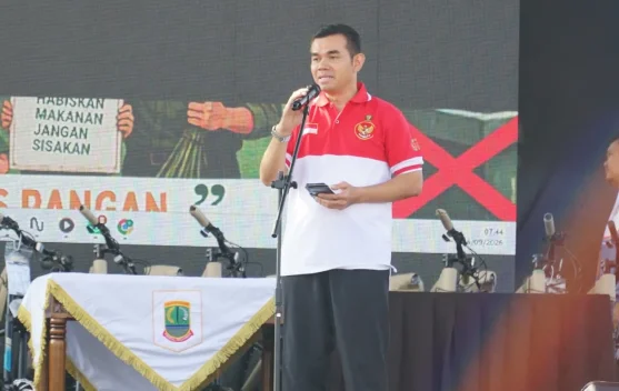 Deklarasi Gerakan Selamatkan Pangan di Lapangan Karangpawitan, Karawang