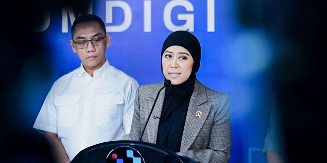 Menkomdigi Meutya Hafid menyebut delapan platform berisiko tinggi seperti YouTube, TikTok, Facebook, dan Roblox