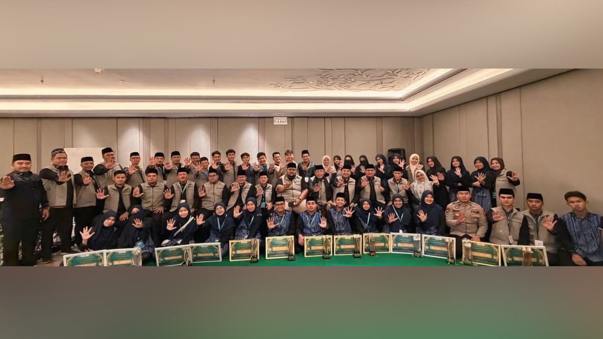 Kafilah Sumatera Utara meraih penghargaan di MTQ Nasional 2026 Semarang