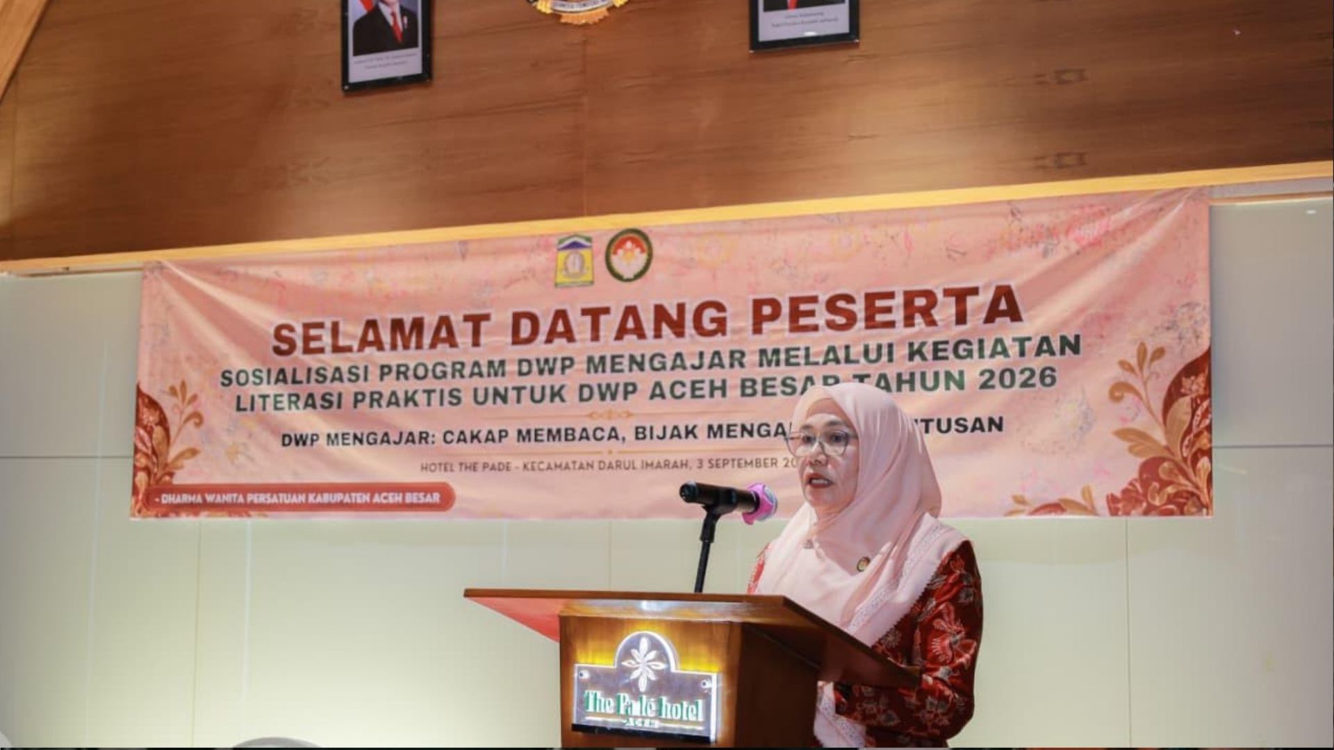 Foto peserta sosialisasi Program DWP Mengajar di The Pade Hotel, Aceh Besar