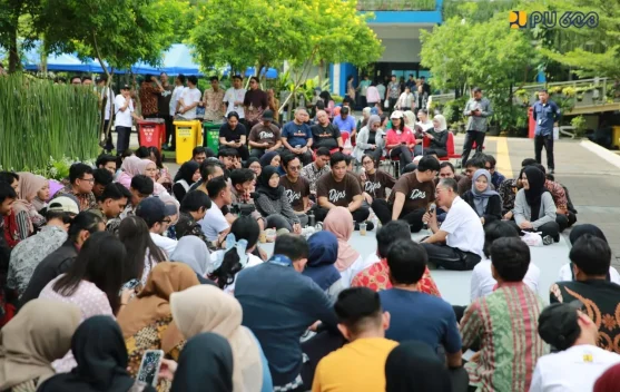Ilustrasi pengawasan pegawai dan sanksi terkait judi online di Kementerian Pekerjaan Umum