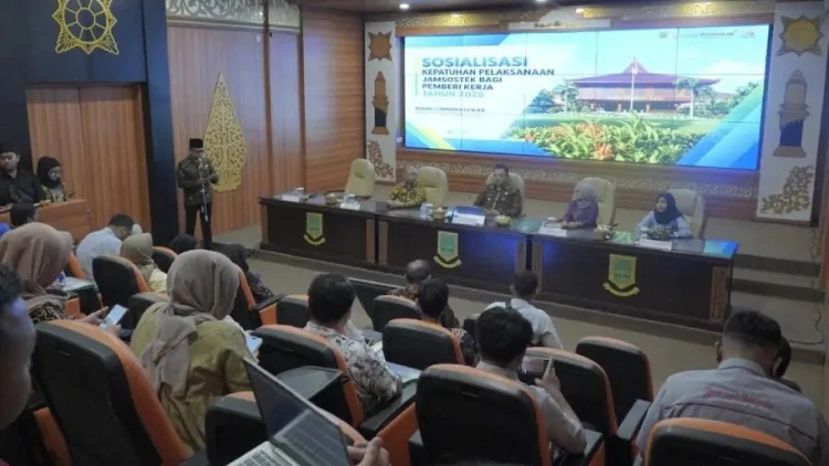 Wakil Wali Kota Mojokerto berbicara tentang jaminan sosial ketenagakerjaan