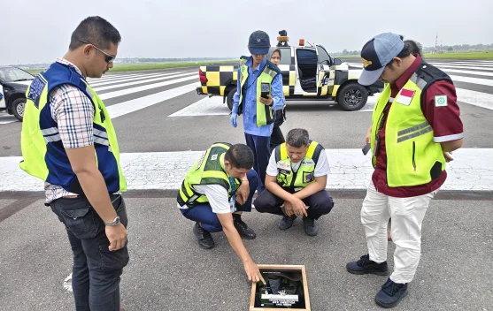 Aktivitas pemantauan abu vulkanik Gunung Sinabung di Bandara Kualanamu