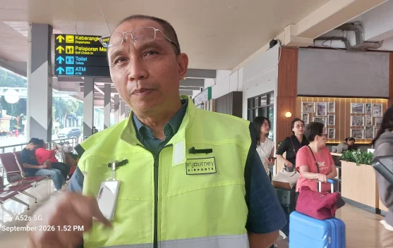 Suasana Bandara Halim Perdanakusuma saat mulai beroperasi kembali
