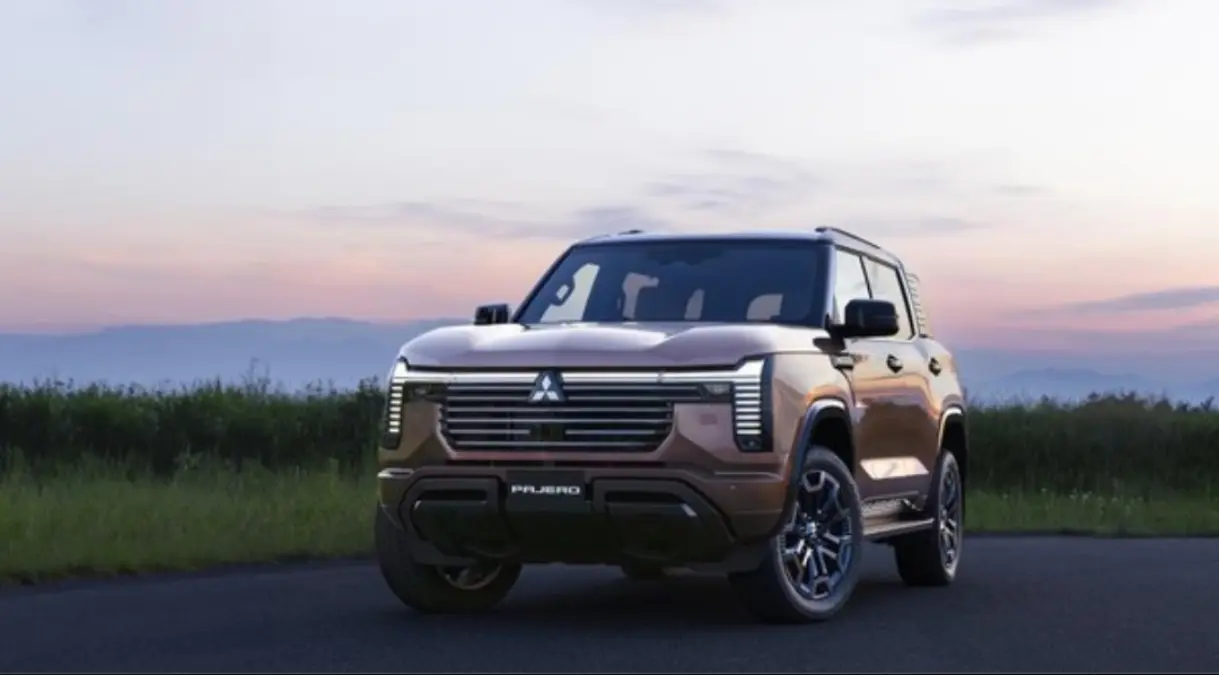 Mitsubishi Pajero terbaru tampil depan dengan desain Grand Charisma
