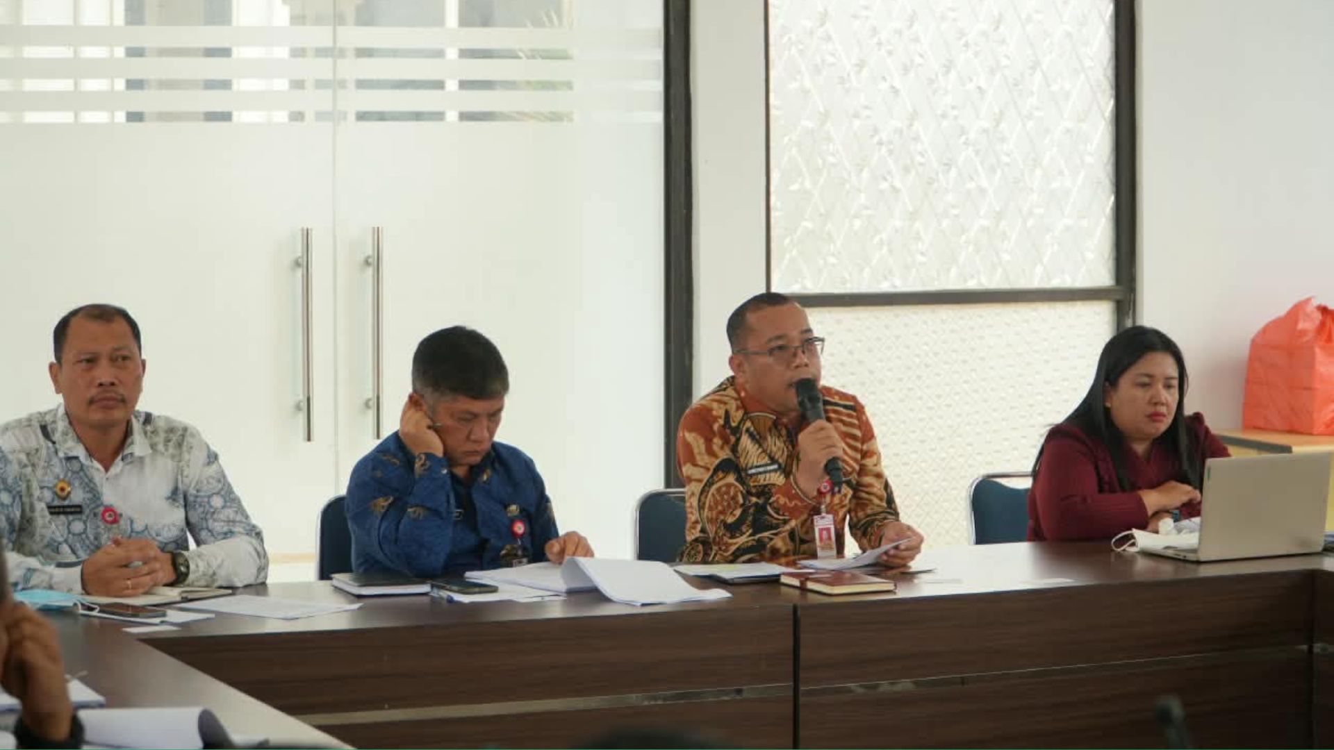 Rapat konsultasi publik Ranperda Penanggulangan Bencana di Kantor Bupati Humbahas