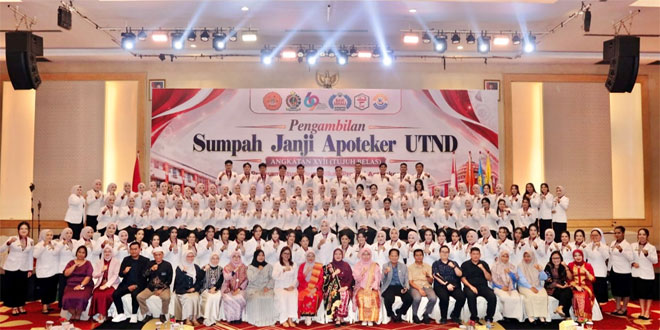 Pelantikan 108 apoteker UTND di Tiara Convention Center Medan, 13 Oktober 2026