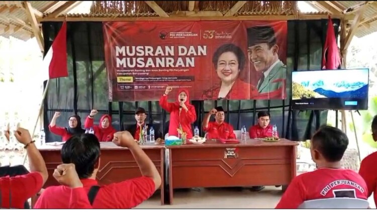 Kader PDI Perjuangan Banyuwangi saat pelaksanaan Musran dan Musanran