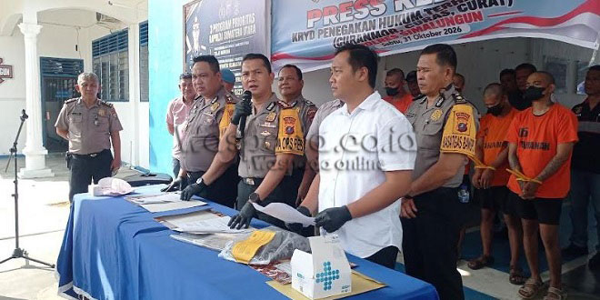 Kapolres Simalungun merilis pengungkapan tiga kasus pencurian di Siantar