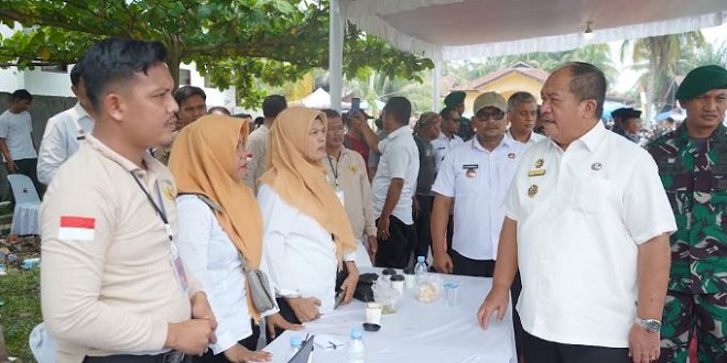 Bupati Asahan meninjau Pemilihan Kepala Desa Serentak 2026 di Asahan