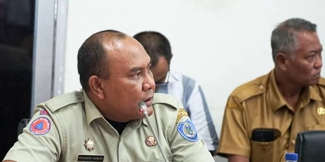 Rapat evaluasi kesiapsiagaan bencana di ruang rapat Bupati Labuhanbatu