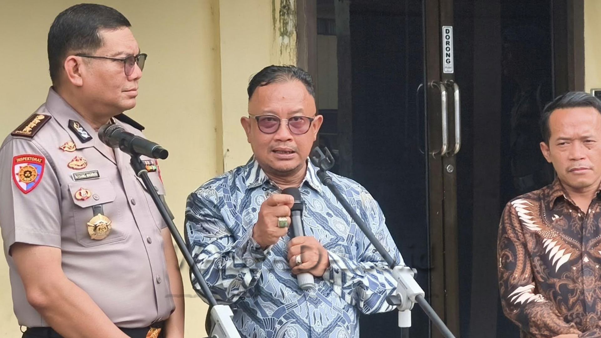 Keterangan resmi Kompolnas di Mapolrestabes Medan terkait kematian Winda Lorenza
