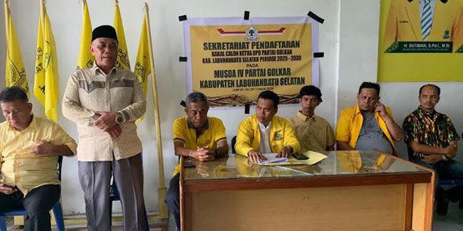 Suasana pengumuman pembukaan pendaftaran bakal calon ketua Golkar Labusel di Kotapinang