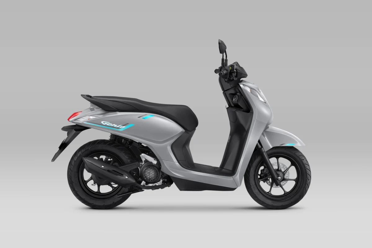 New Honda Genio warna Vibrant Blue & White dan Fabulous Glossy Grey tampil retro dan fashionable
