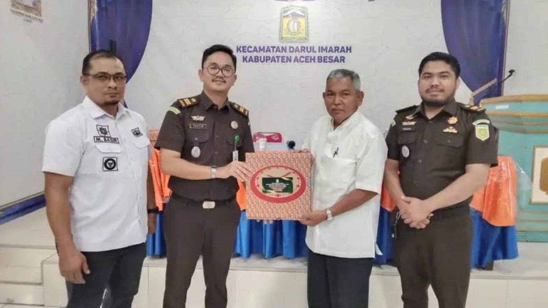 Sosialisasi Kejari Aceh Besar tentang pengelolaan dana desa di Darul Imarah