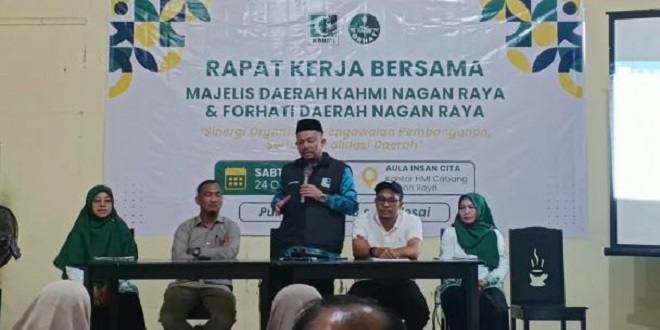 Peserta Raker KAHMI dan FORHATI di Aula Insan Cita Nagan Raya