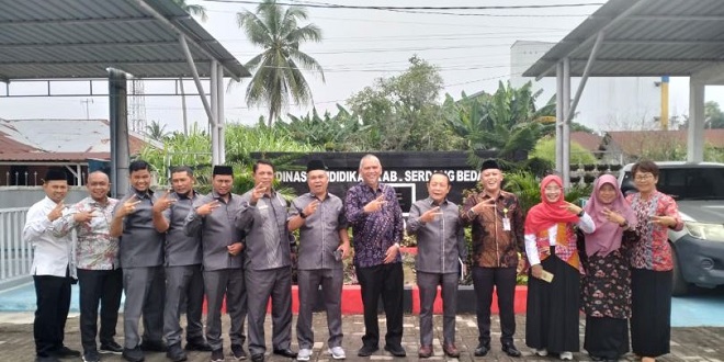 Delegasi Dewan Pendidikan Deli Serdang saat kunjungan studi tiru ke Serdang Bedagai