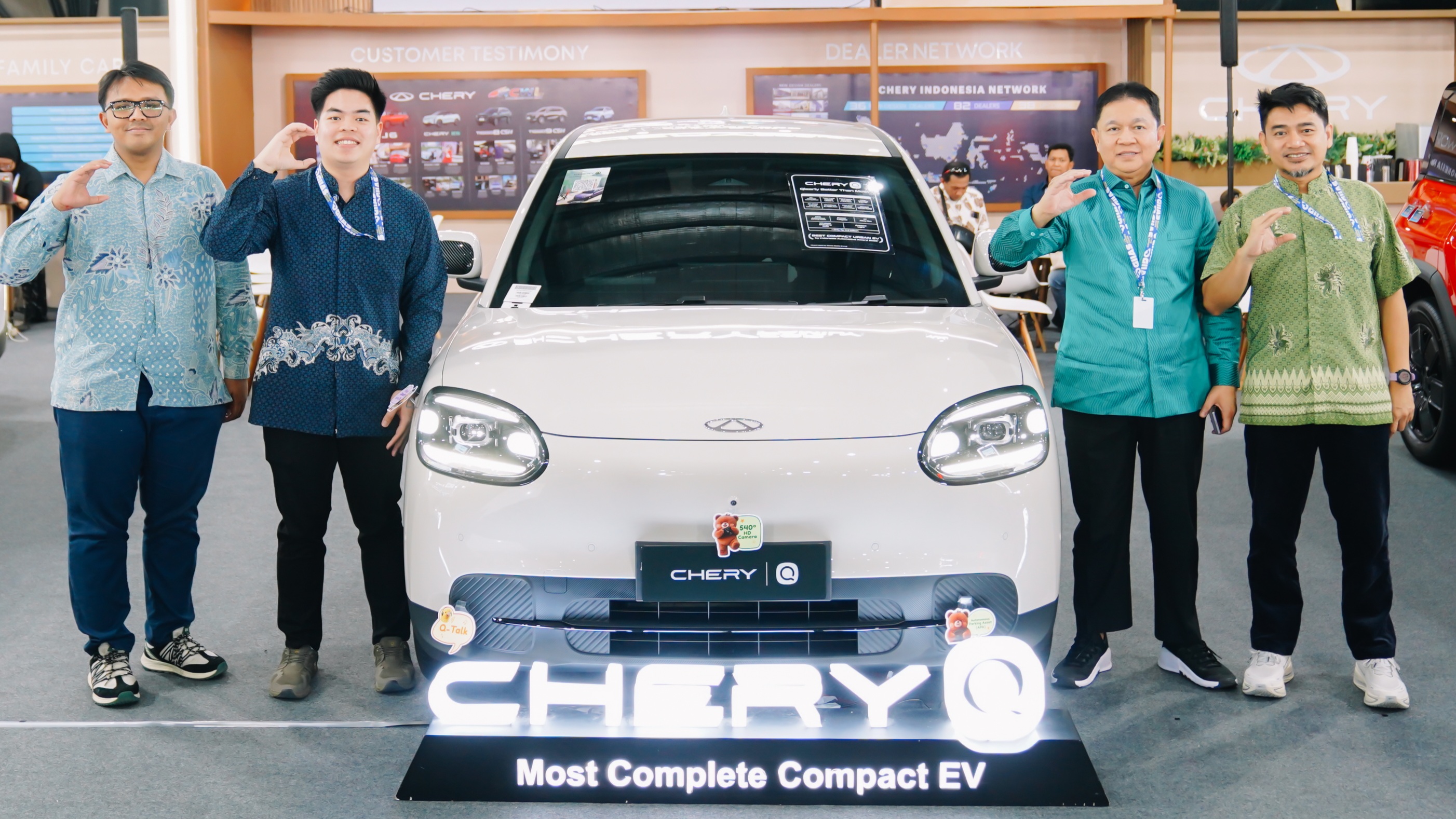 Dua unit Chery Q dipamerkan di GIIAS Makassar 2026, tersedia fasilitas test drive