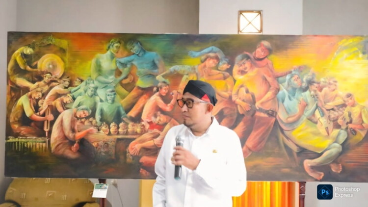 Nelayan Sumenep di pelabuhan bersiap melaut