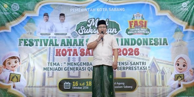 Wali Kota Sabang membuka FASI 2026 di halaman Masjid Agung Babussalam