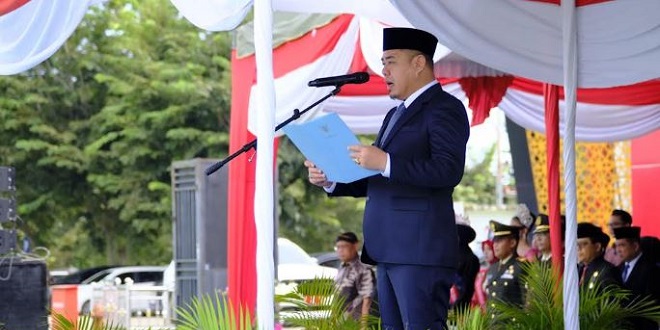 Upacara peringatan Hari Sumpah Pemuda ke-98 di Lapangan Kantor Bupati Batubara