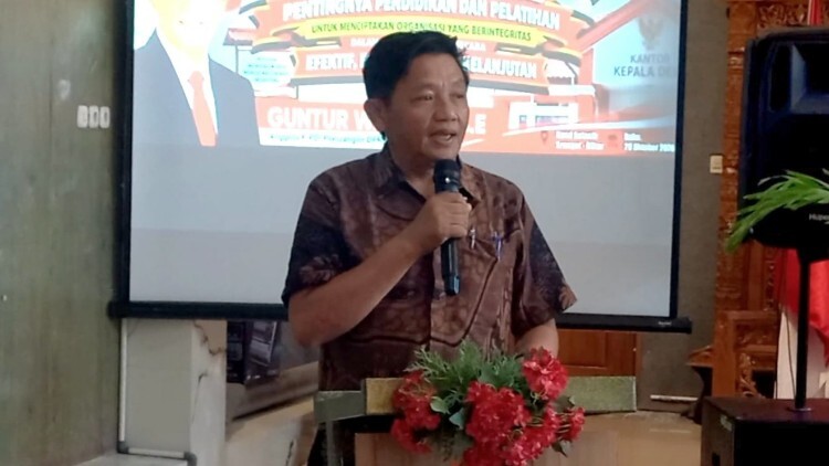 Sosialisasi dan pertemuan kepala desa di Kabupaten Blitar