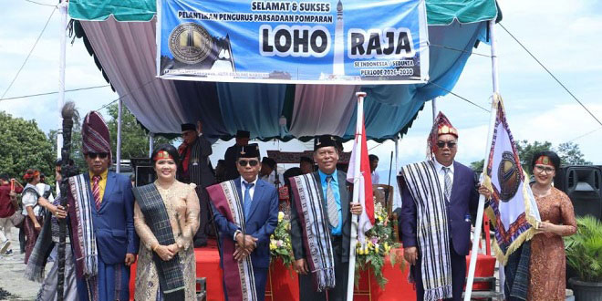 Pelantikan DPP Loho Raja di Tugu dan Makam Raja Silahi Sabungan