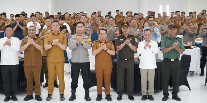 Bupati Padanglawas dan Forkopimda menandatangani fakta integritas tolak narkoba