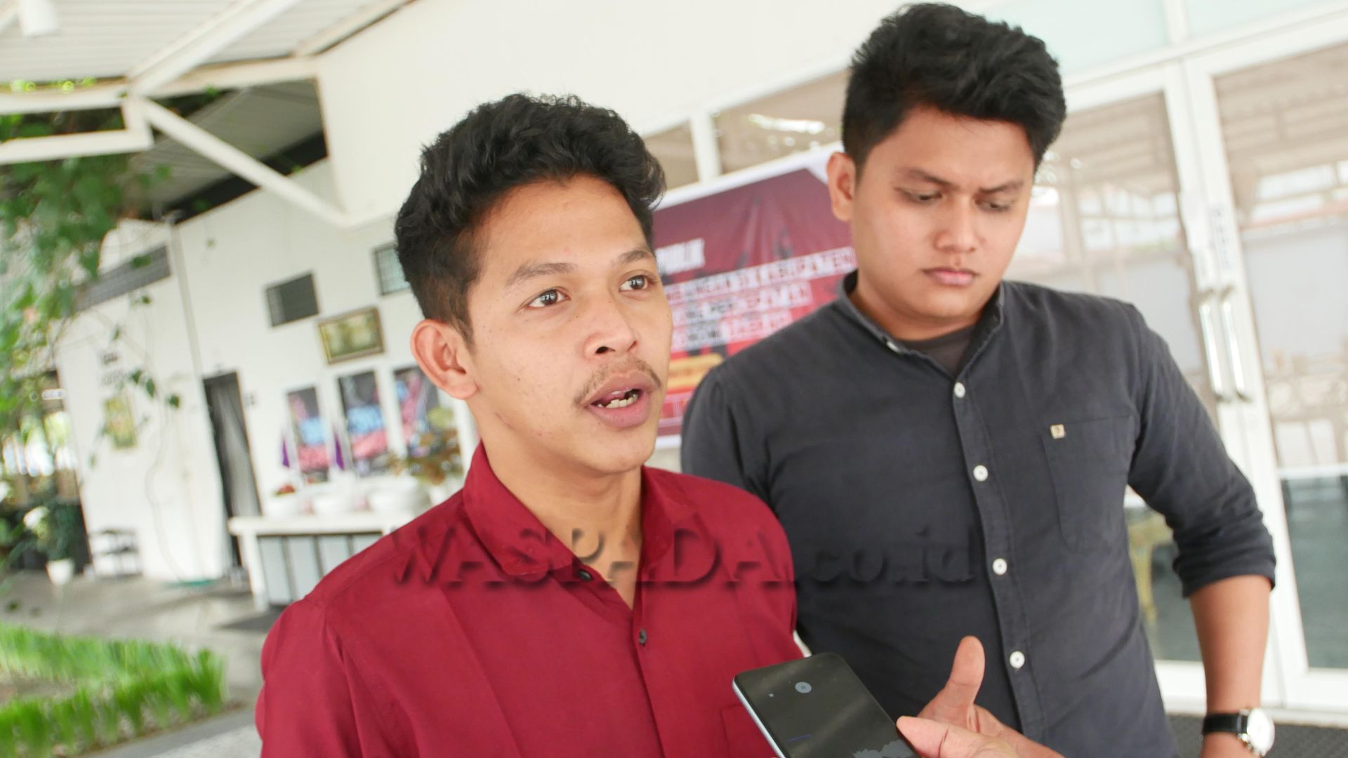 Dialog publik membahas investasi pertambangan Kabupaten Dairi di Medan