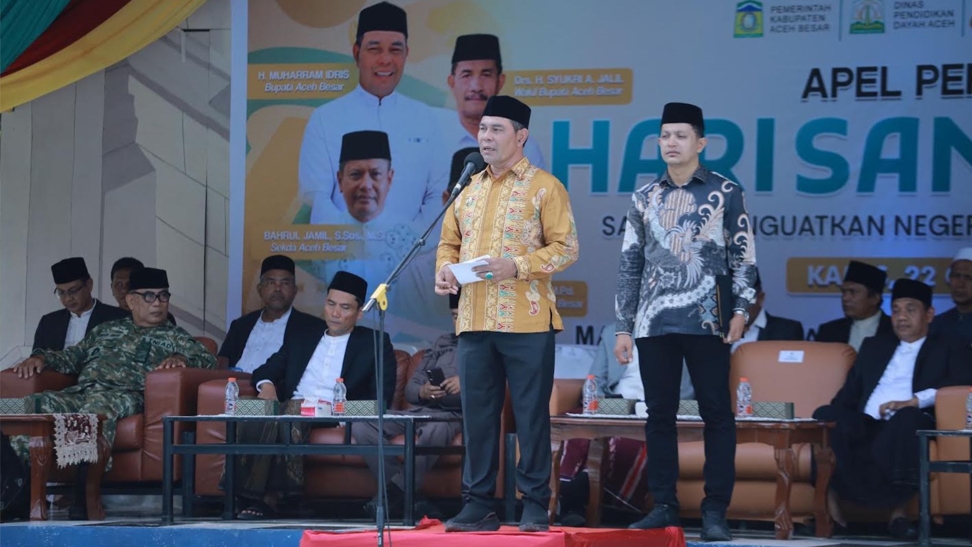 Bupati Aceh Besar memimpin upacara Hari Santri di Dayah Ruhul Falah Anak Bangsa