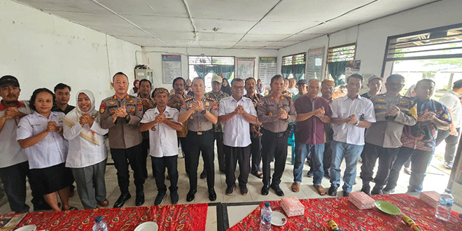 Kapolres berdialog dengan warga di Kantor Pangulu Nagori Marjandi terkait Kamtibmas