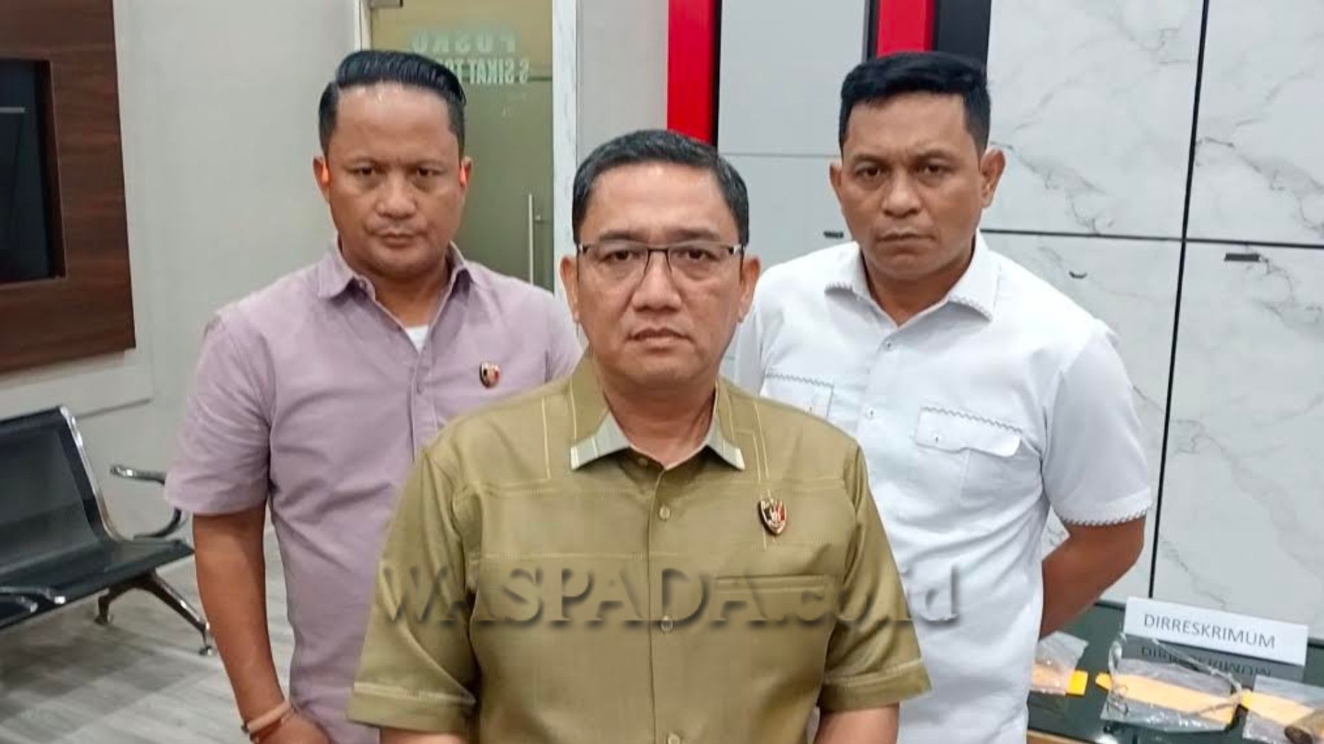Direktur Reskrimum Polda Sumut Kombes Pol Cornelis Simanjuntak memberi keterangan pengungkapan kasus